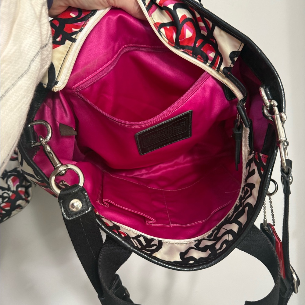 Coach Graffiti Kyra Poppy Daisy Set EUC - Picture 6 of 13